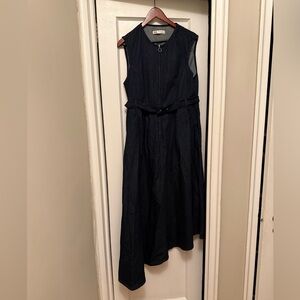 Elegant Denim Sleeveless Dress
